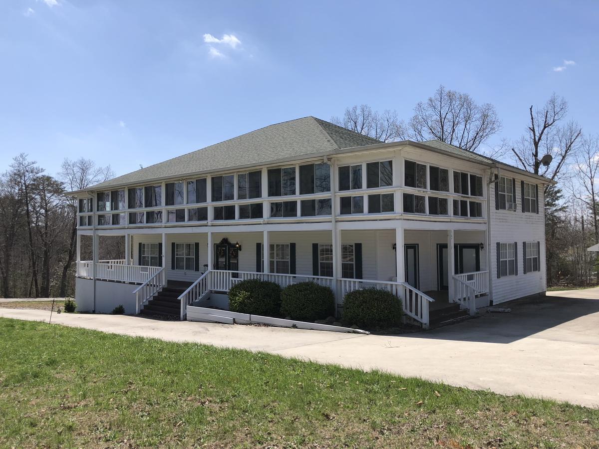 Hotel Mitchell Manor At Fall Creek Falls Pikeville Exterior foto